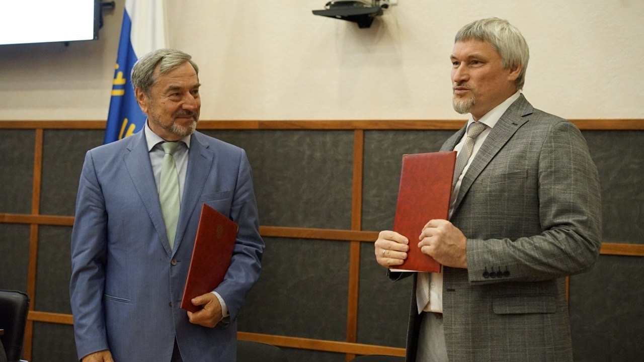 В Тюмени прошло заседание Общественной палаты Тюменской области, посвященное развитию добровольчества в регионе В Тюмени прошло заседание Общественной палаты Тюменской области, посвященное развитию добровольчества в регионе