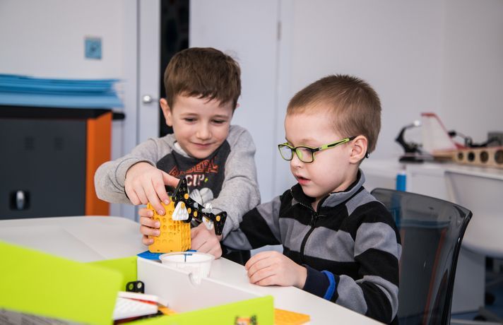Лаборатория выходного дня "Квантик" на базе детского технопарка "Кванториум" приглашает всех желающих в возрасте от 5 до 7 лет на занятия