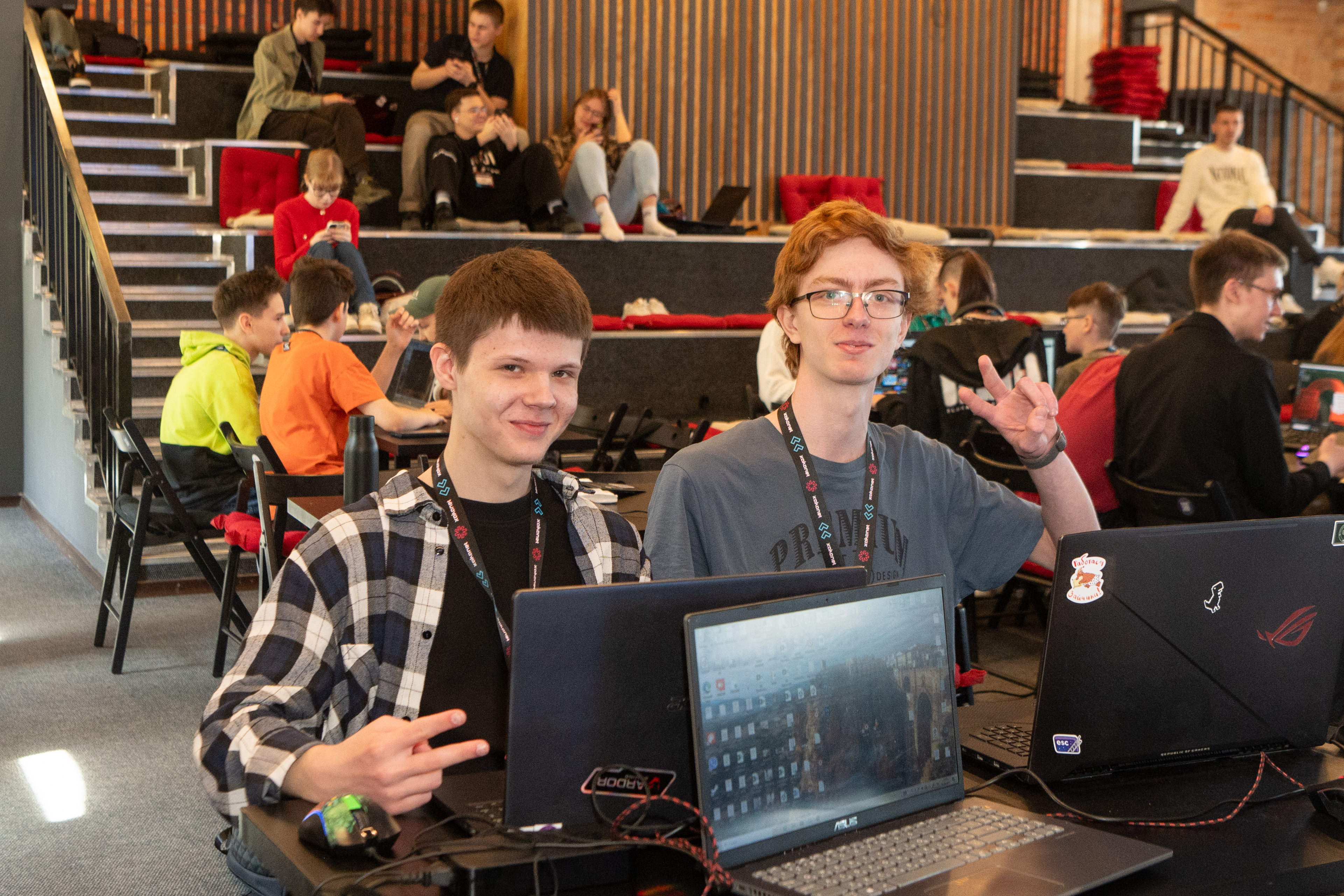 В Тюмени стартовал межрегиональный IT‑хакатон «Хаканет» В Тюмени стартовал межрегиональный IT‑хакатон «Хаканет»