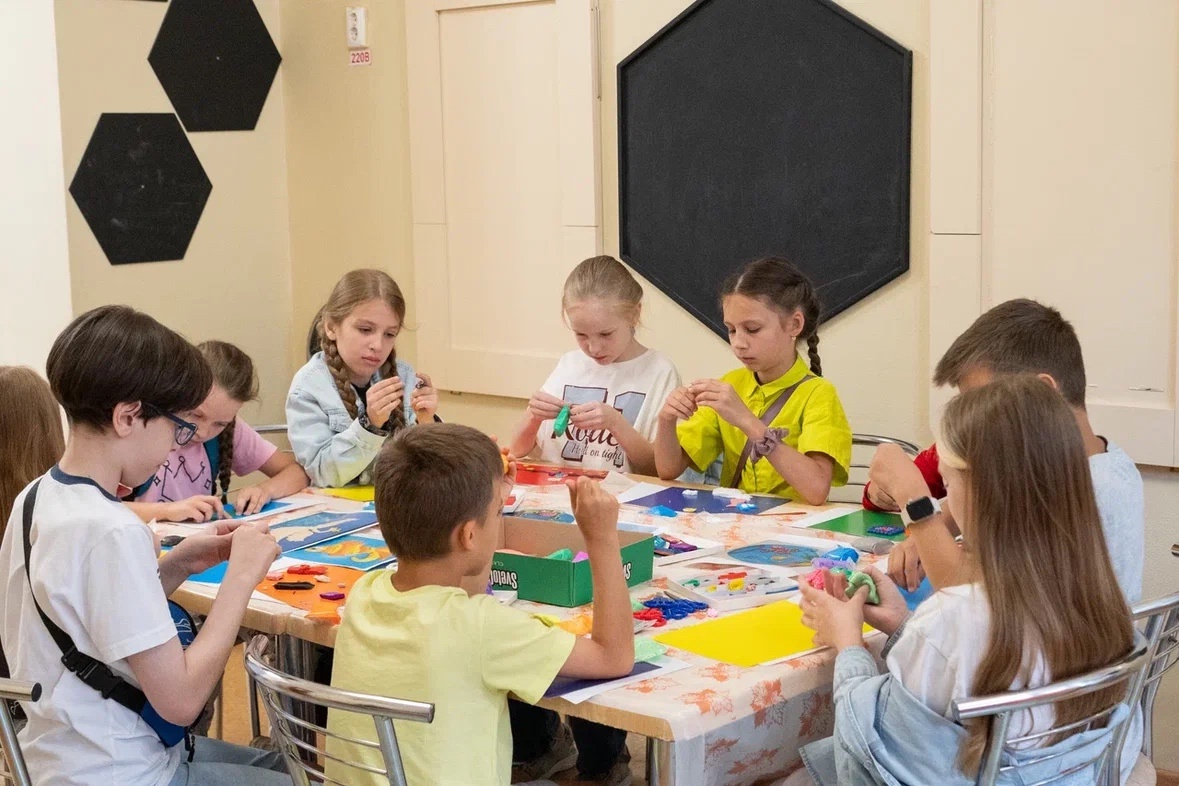 Продолжаем делиться фотографиями с наших досуговых площадок Продолжаем делиться фотографиями с наших досуговых площадок