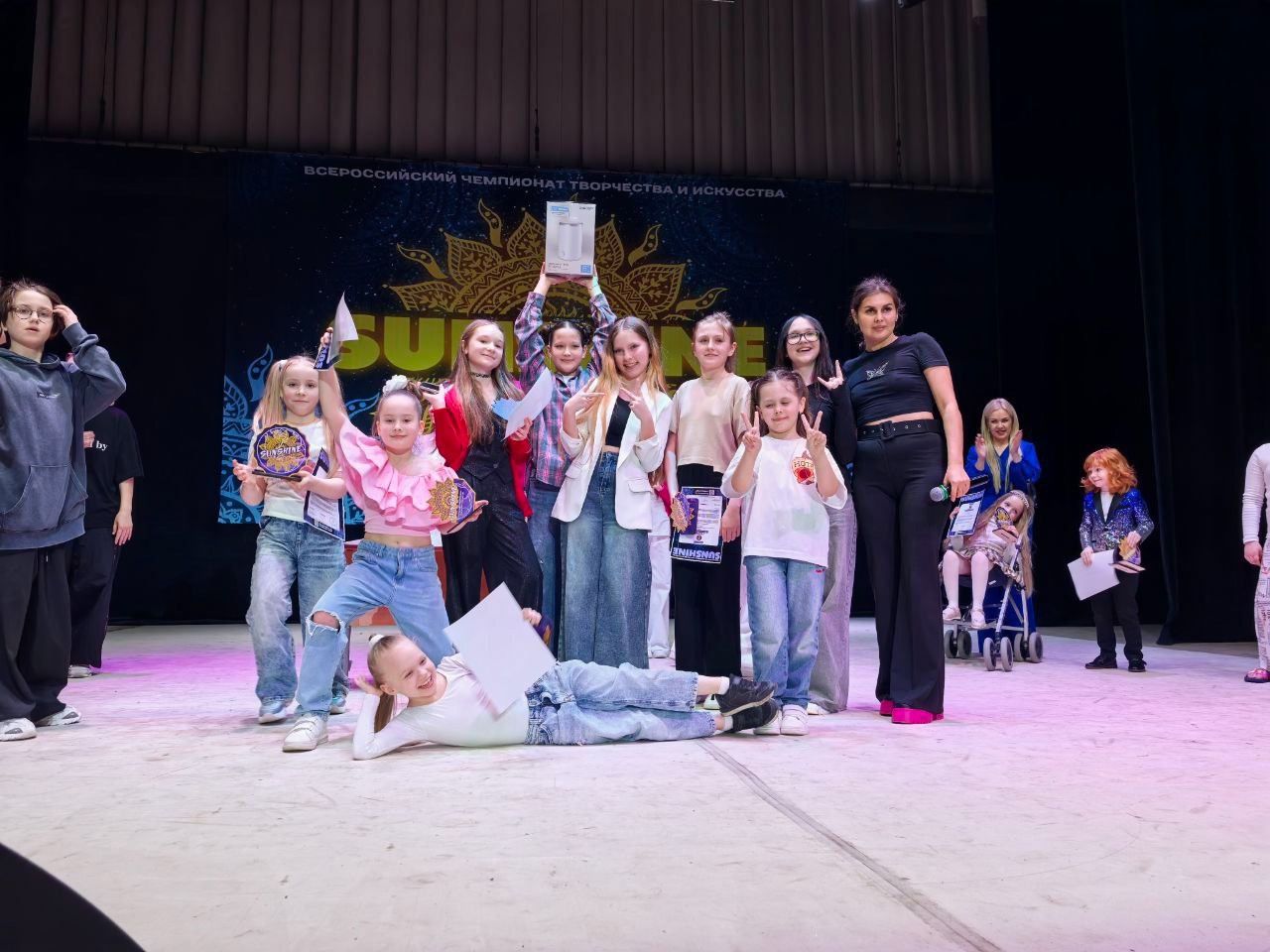 Студия «Нота» – абсолютный победитель Всероссийского чемпионата искусств Sunshine Студия «Нота» – абсолютный победитель Всероссийского чемпионата искусств Sunshine