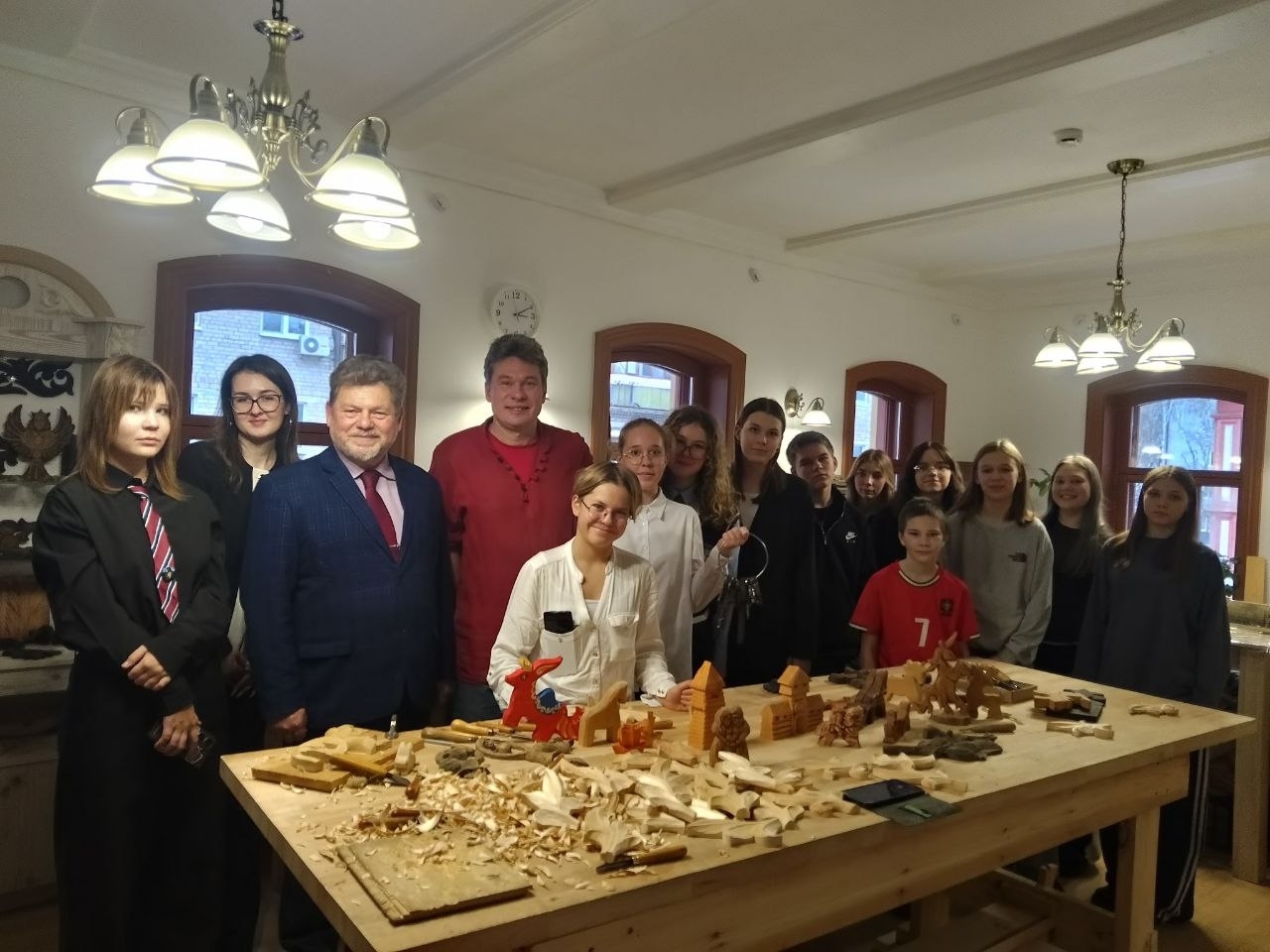 «В деревянном кружеве Тюмени»: как прошло заключительное в этом году занятие «Тюменского следопыта»