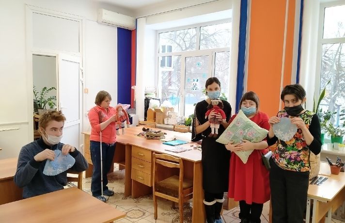 Участники проекта по социокультурной реабилитации детей и молодежи с возможностями здоровья «Перезагрузка» из Тюмени и Тюменского района приняли участие в мероприятии в очном формате