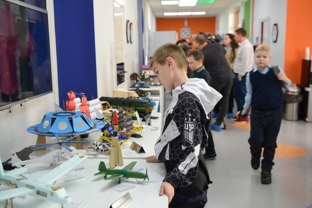 Воспитанники «Кванториума» отметят День российской науки выставкой достижений