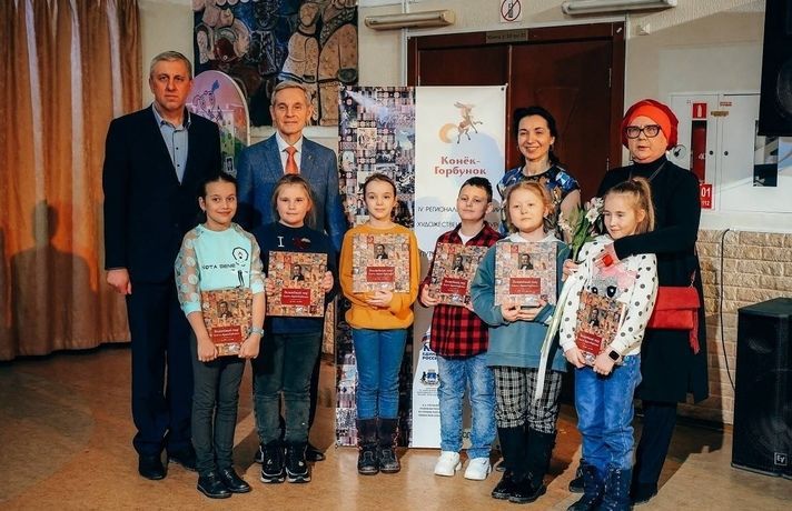 В марте в Тюменском театре кукол состоялась презентация книги-альбома «Мир балета «Конек-горбунок»