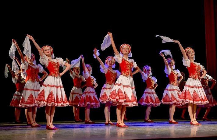Около 1000 танцовщиков выступят на юбилейном конкурсе «Серебряные крылышки»
