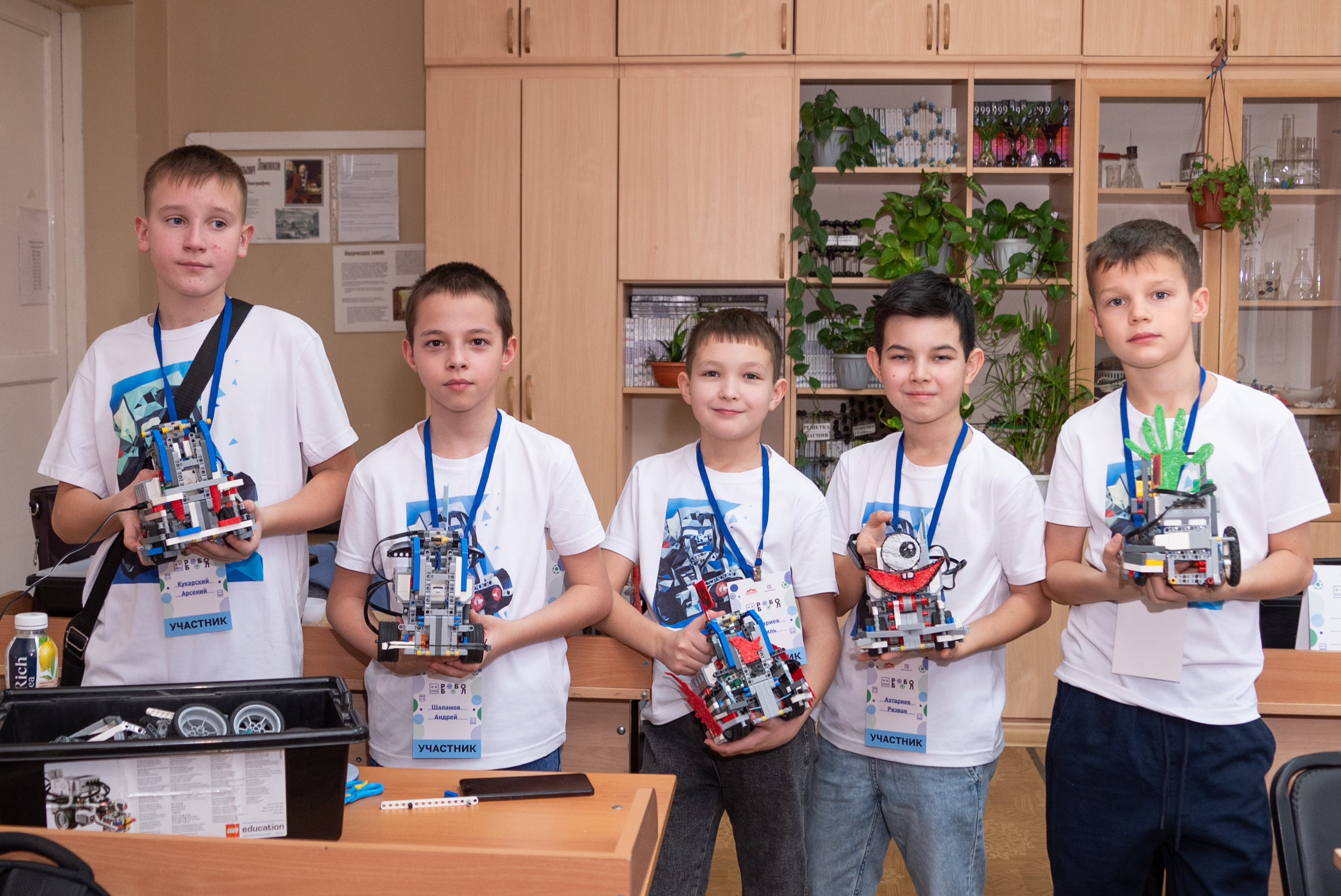 Захватывающие соревнования среди роботов прошли в Тюмени Захватывающие соревнования среди роботов прошли в Тюмени
