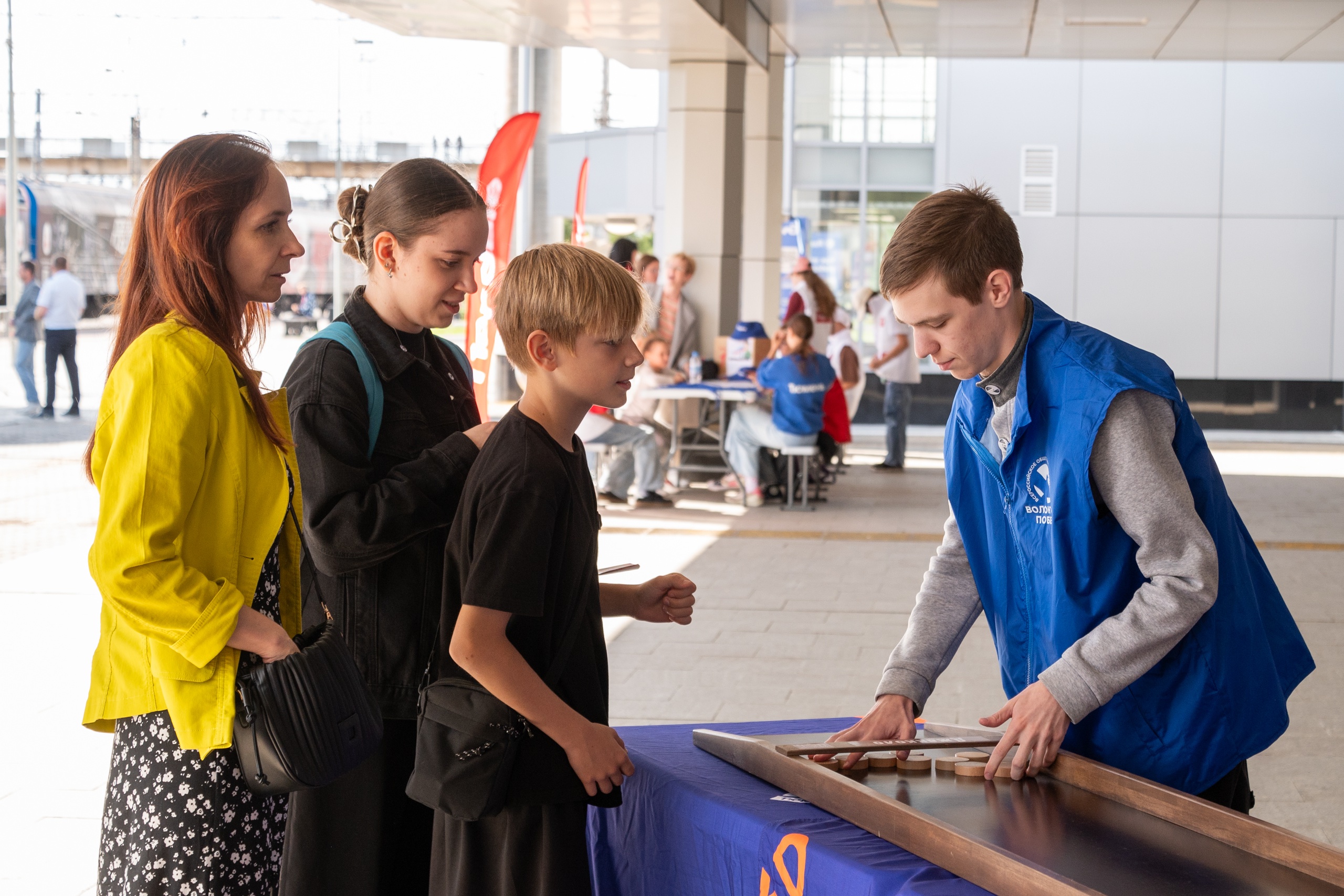 «Поезд Победы» собрал тюменцев на интерактивных площадках «Поезд Победы» собрал тюменцев на интерактивных площадках