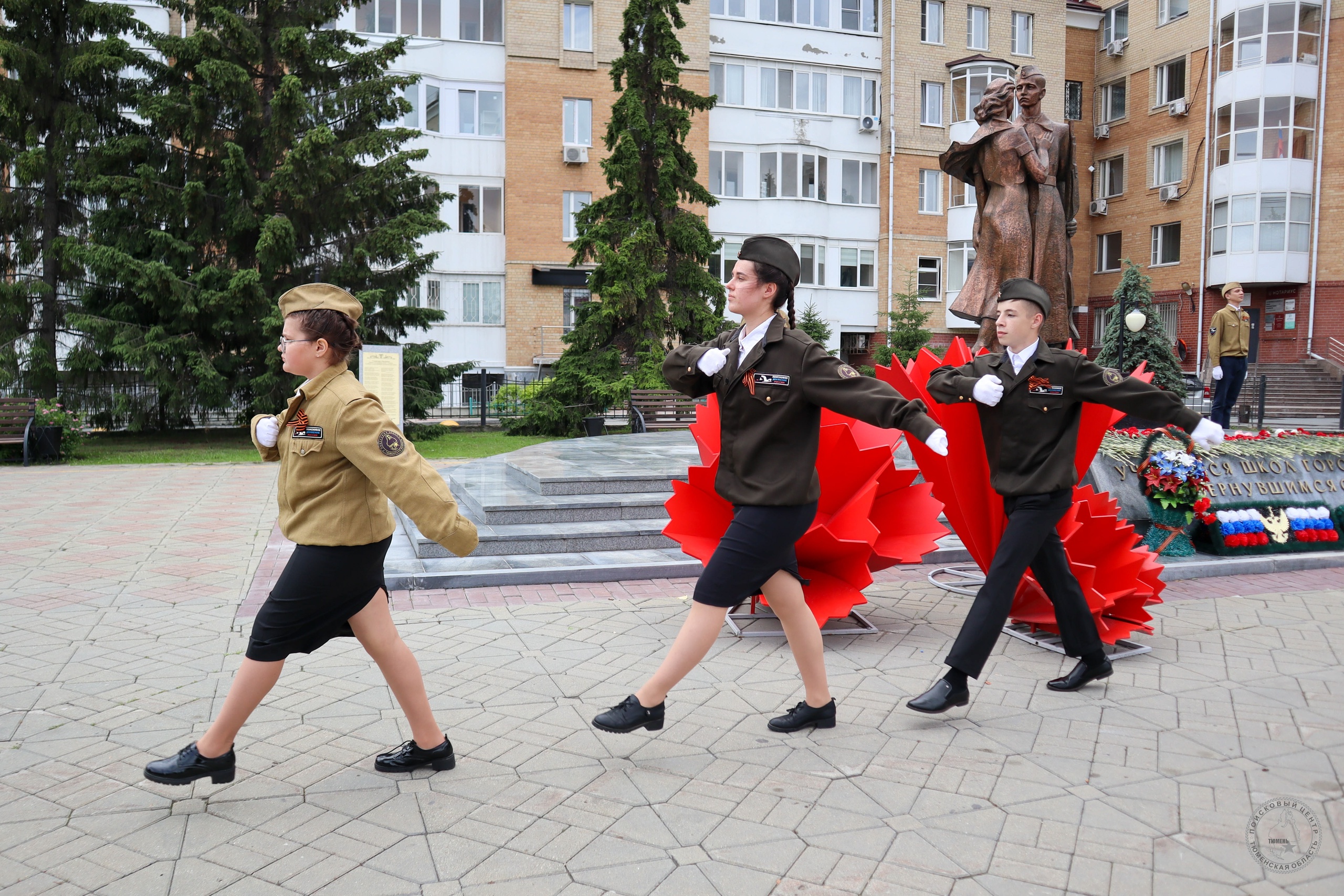 В День памяти и скорби на территории региона поисковики провели памятные мероприятия В День памяти и скорби на территории региона поисковики провели памятные мероприятия