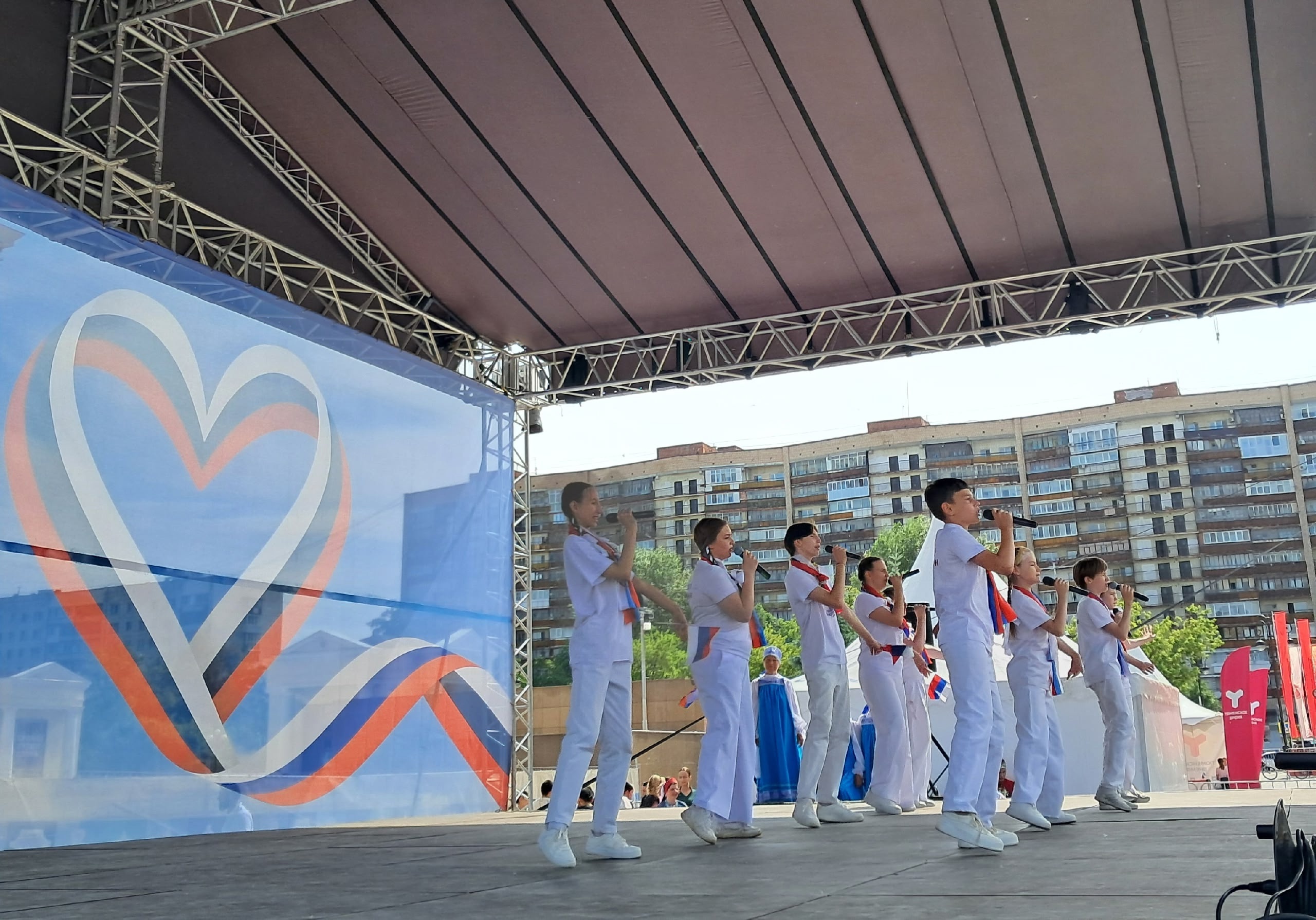 Фестиваль национальных культур объединил творческие коллективы